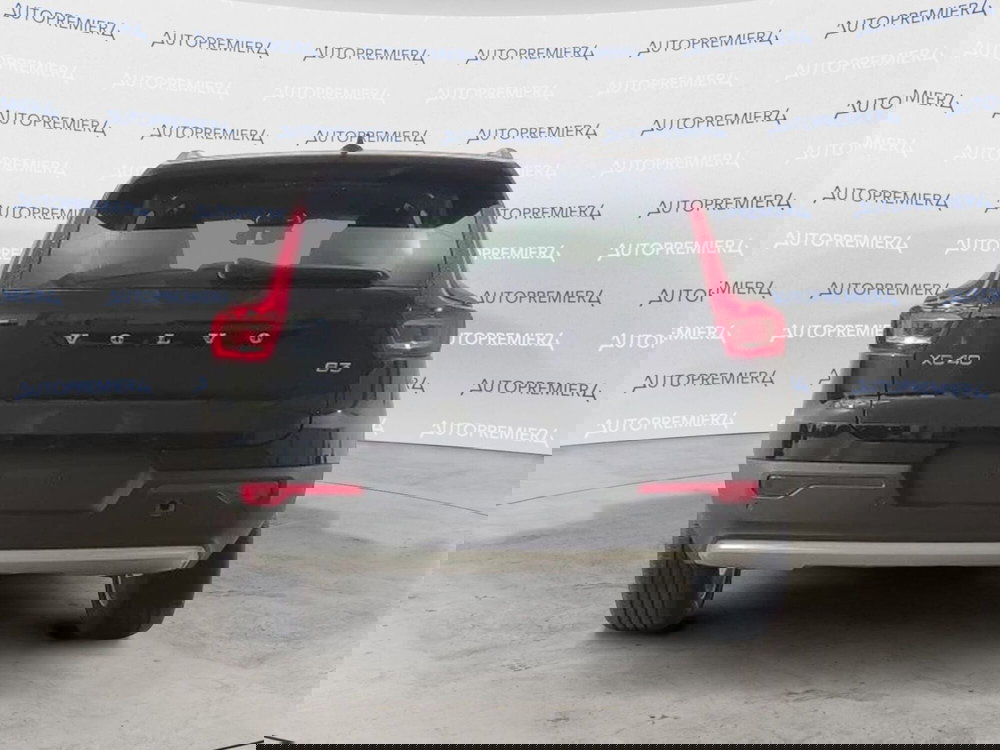 Volvo XC40 usata a Como (4)