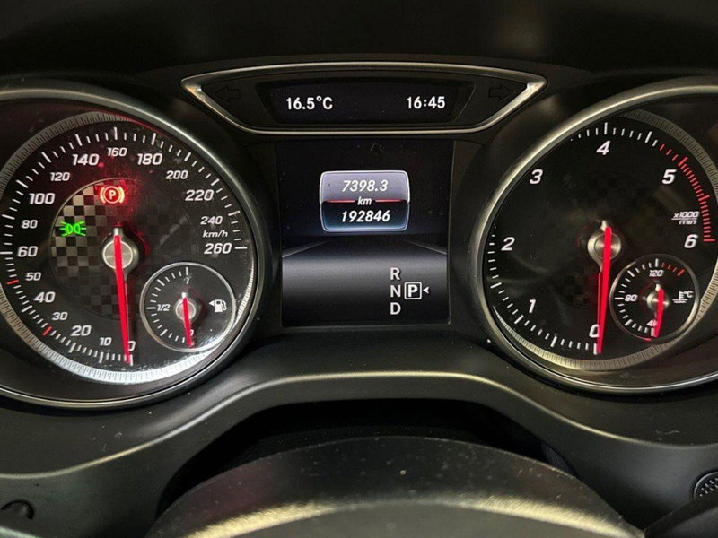 Mercedes-Benz Classe A usata a Rimini (9)