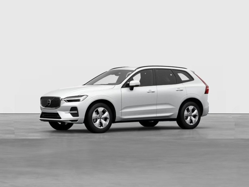 Volvo XC60 nuova a Como