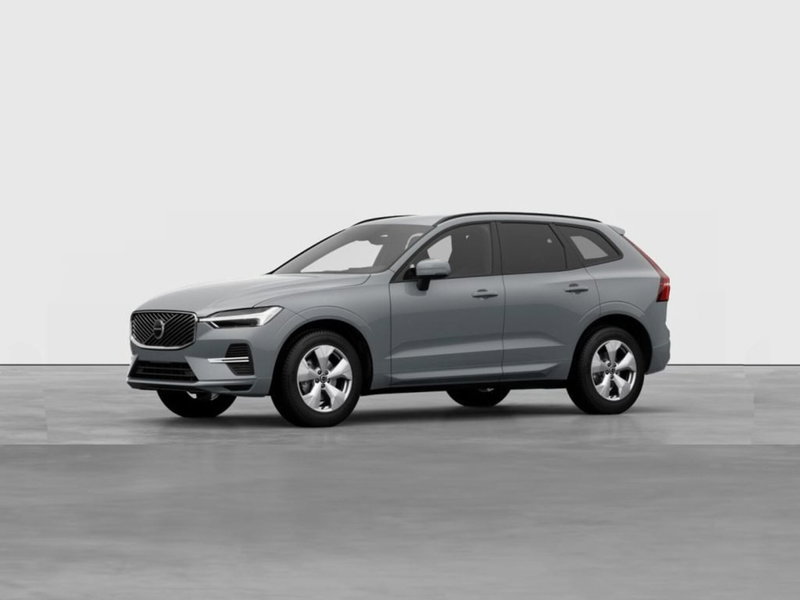 Volvo XC60 nuova a Como