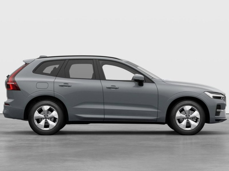 Volvo XC60 nuova a Como (6)