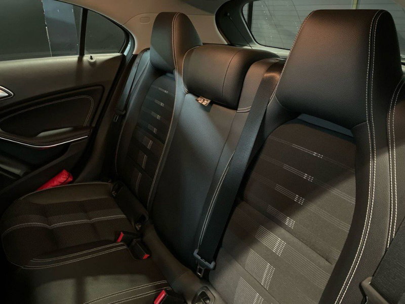 Mercedes-Benz Classe A usata a Ancona (13)