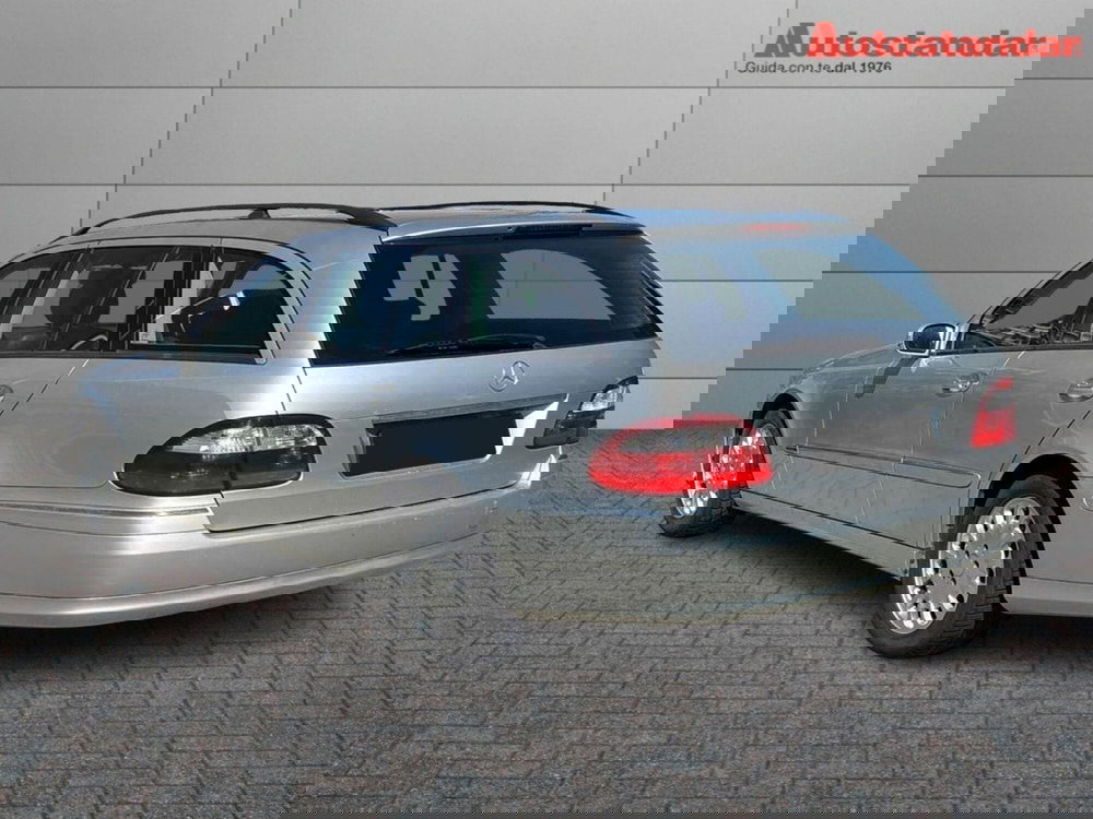 Mercedes-Benz Classe E usata a Torino (4)