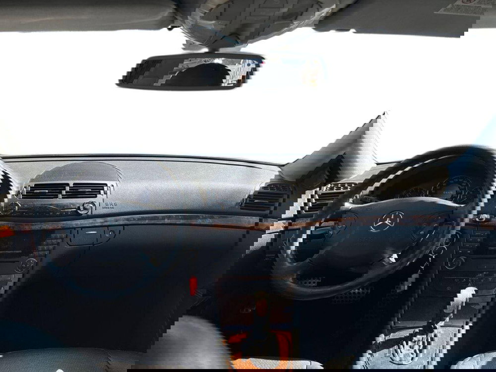 Mercedes-Benz Classe E usata a Torino (9)