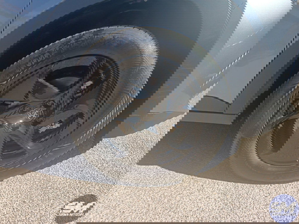 Alfa Romeo Junior usata a Siena (20)