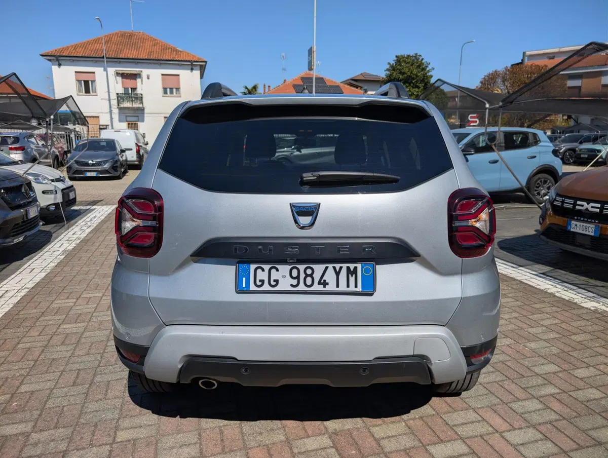 Dacia Duster usata a Pavia (12)