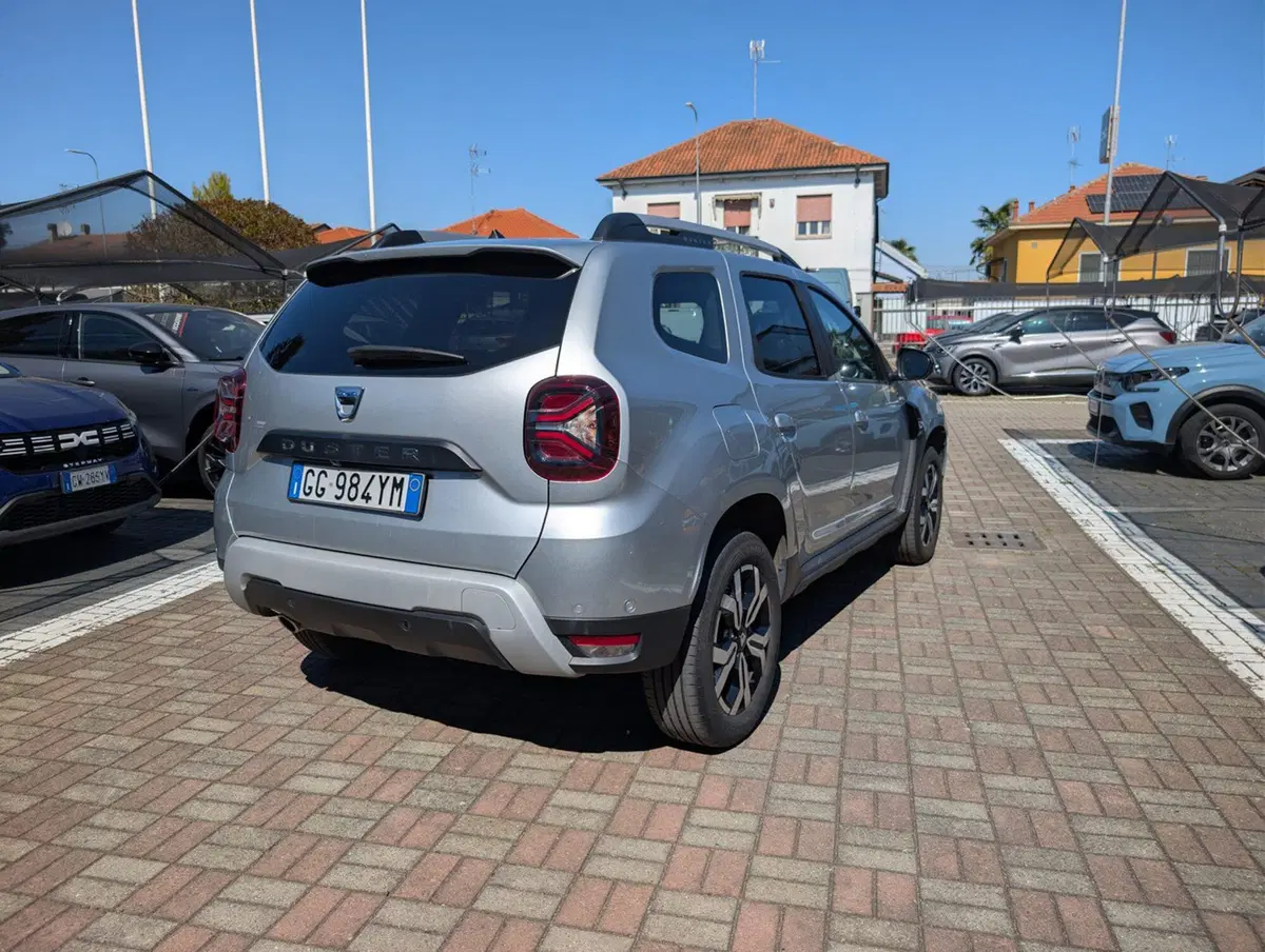 Dacia Duster usata a Pavia (14)