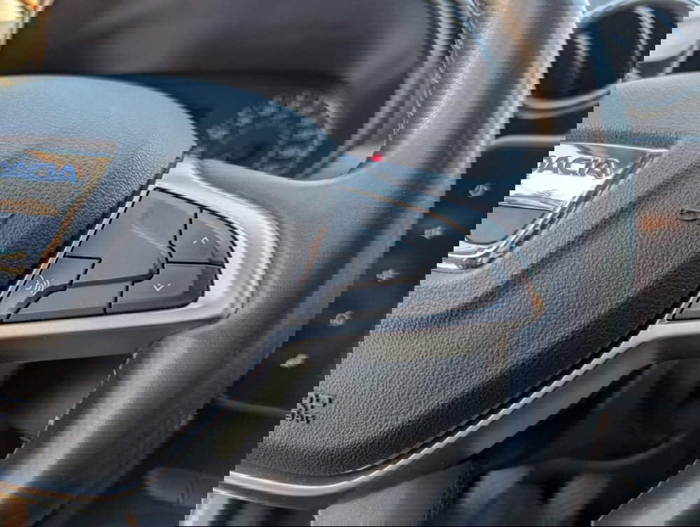 Dacia Duster usata a Pavia (5)