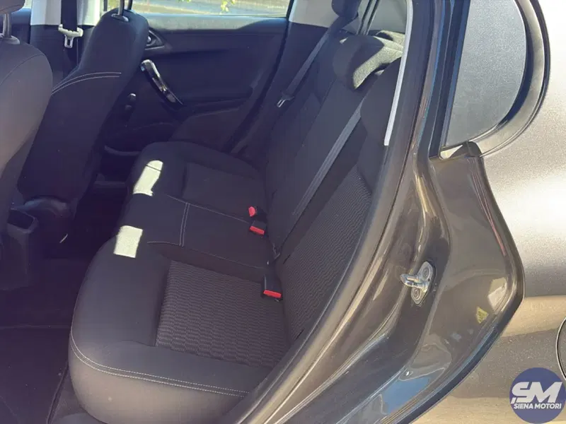 Peugeot 208 usata a Firenze (19)