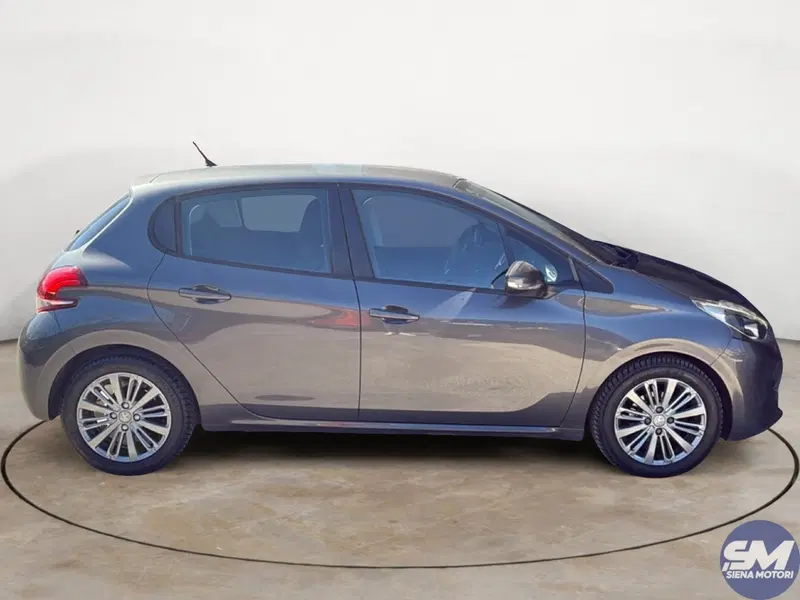Peugeot 208 usata a Firenze (8)