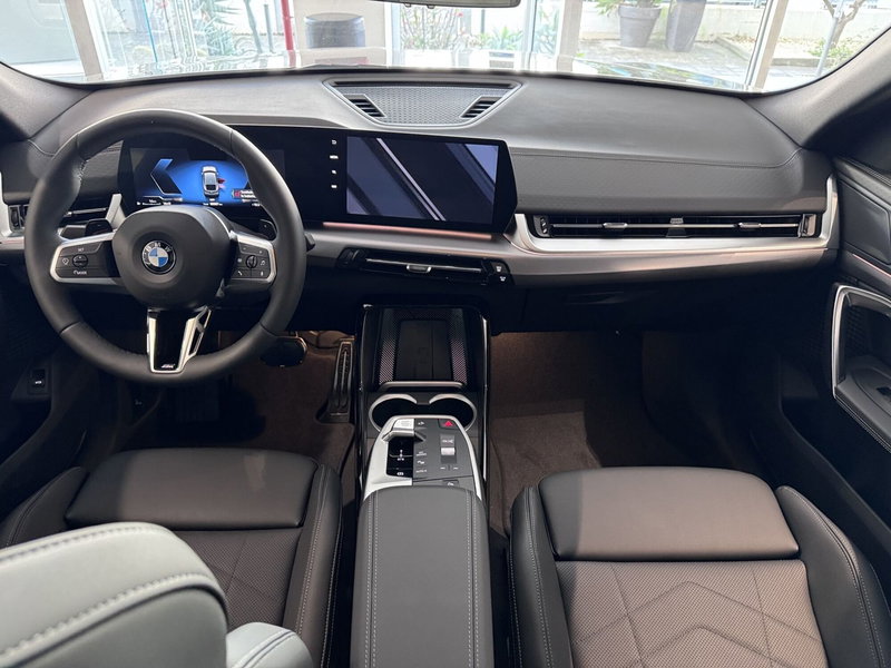 BMW X2 nuova a Messina (11)