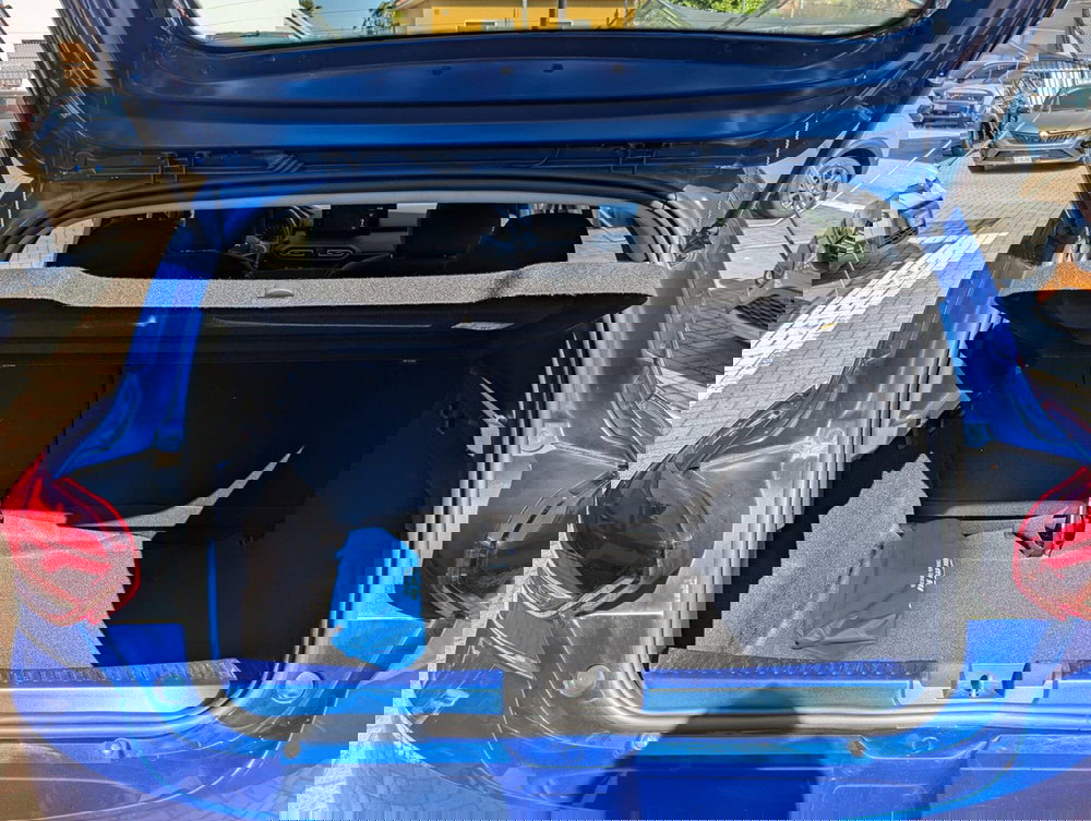 Dacia Sandero usata a Pavia (15)