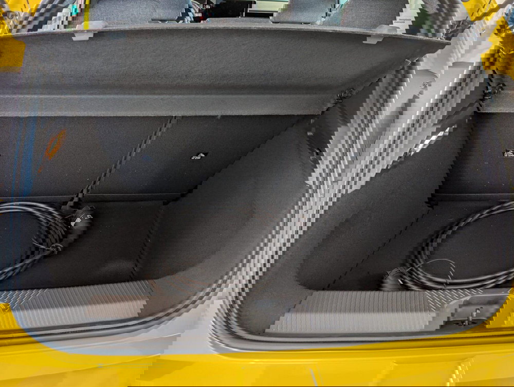 Renault Renault 5 nuova a Pavia (15)