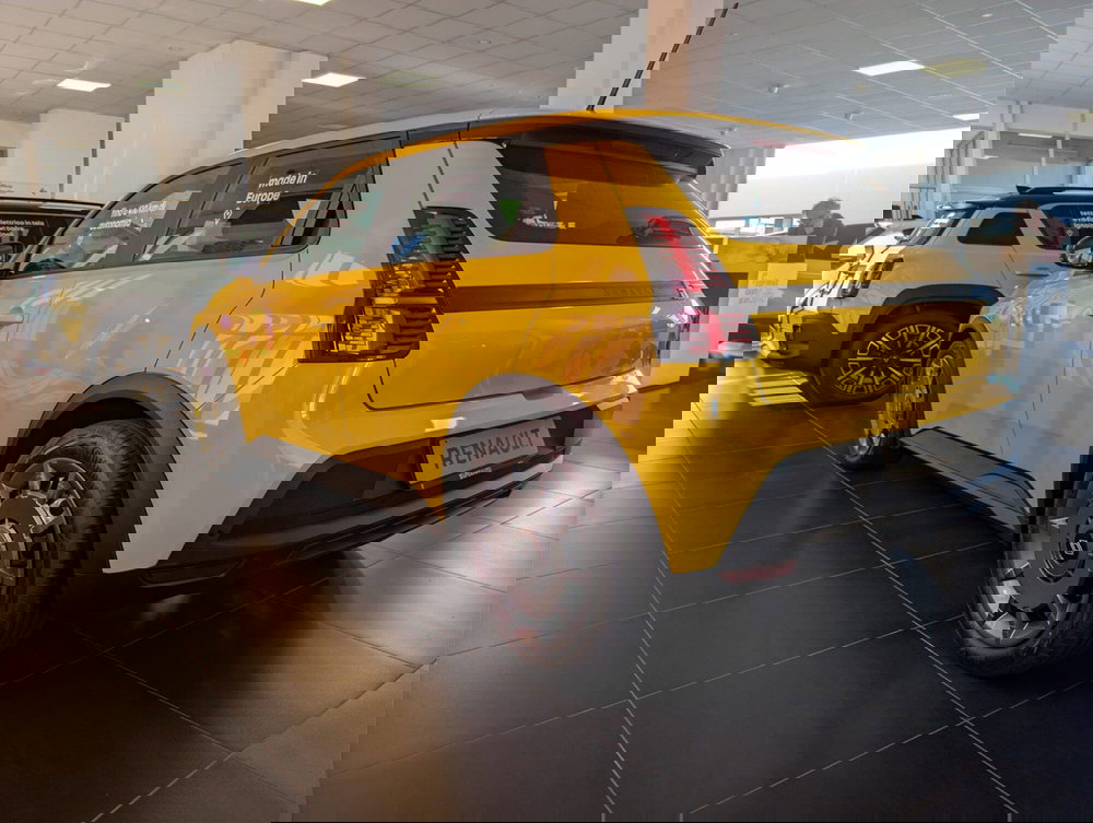 Renault Renault 5 nuova a Pavia (16)