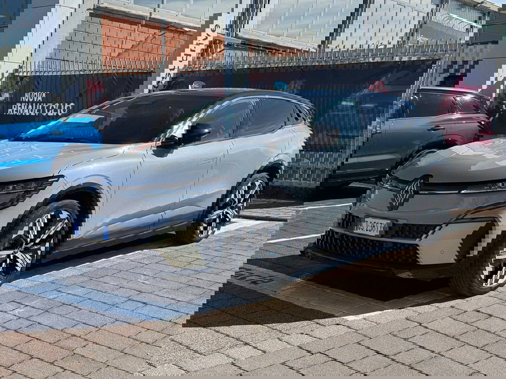 Renault Megane E-Tech Electric usata a Novara (11)