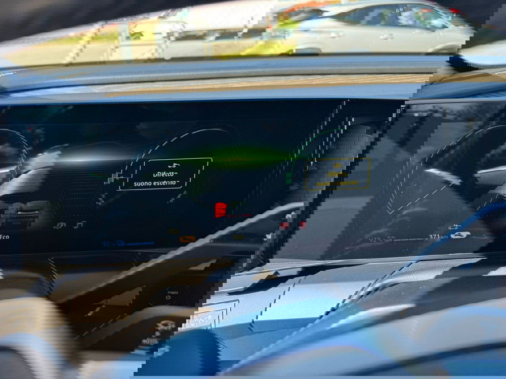 Renault Megane E-Tech Electric usata a Novara (2)