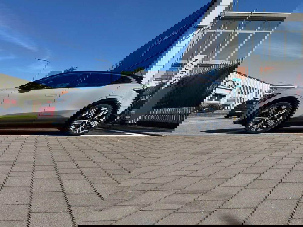 Renault Megane E-Tech Electric usata a Novara (6)