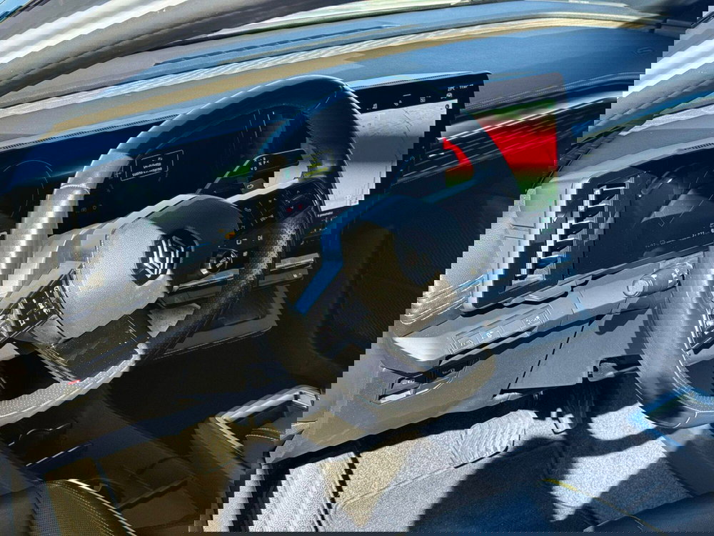 Renault Megane E-Tech Electric usata a Novara (8)