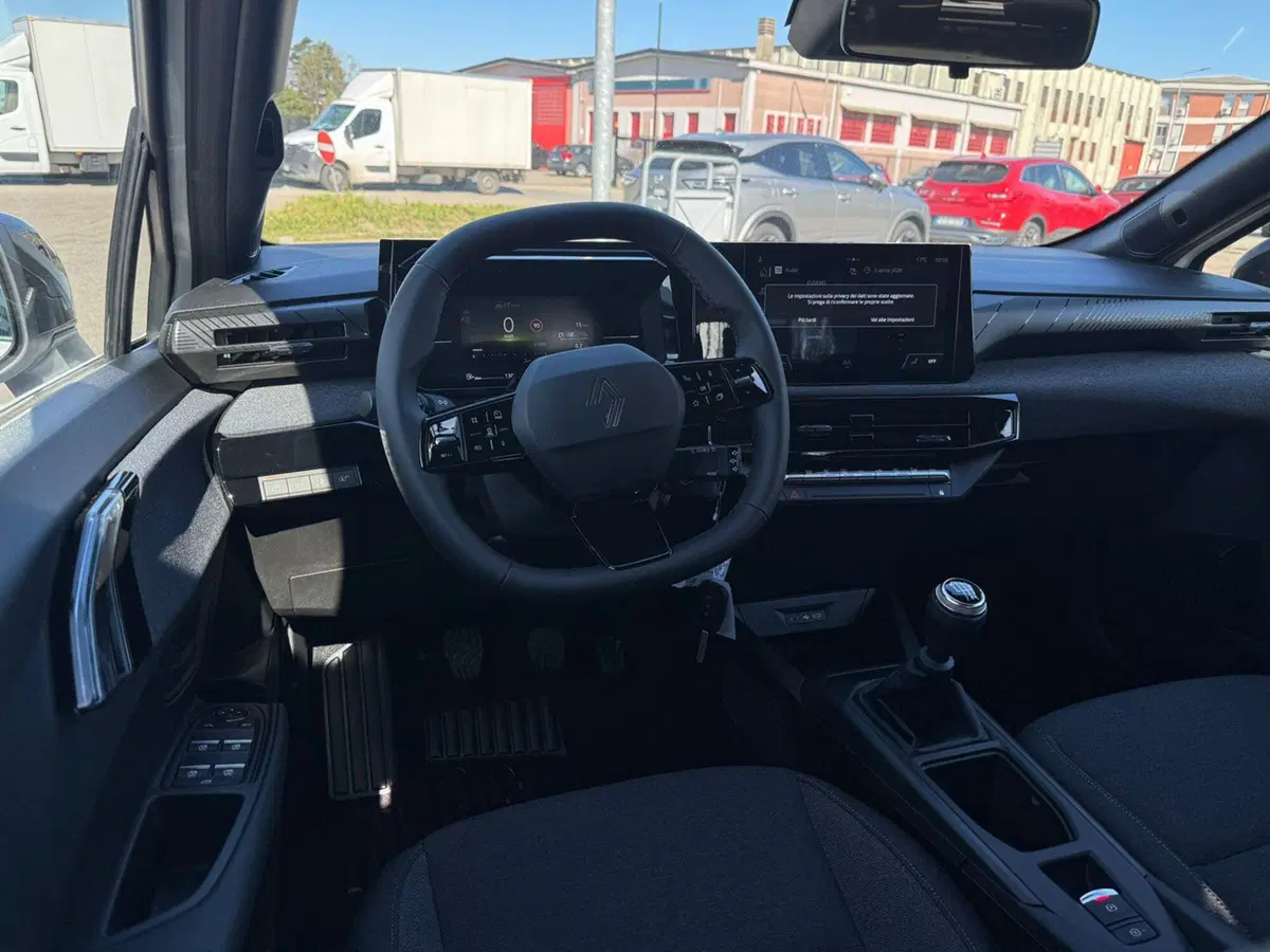 Renault Clio nuova a Novara (10)