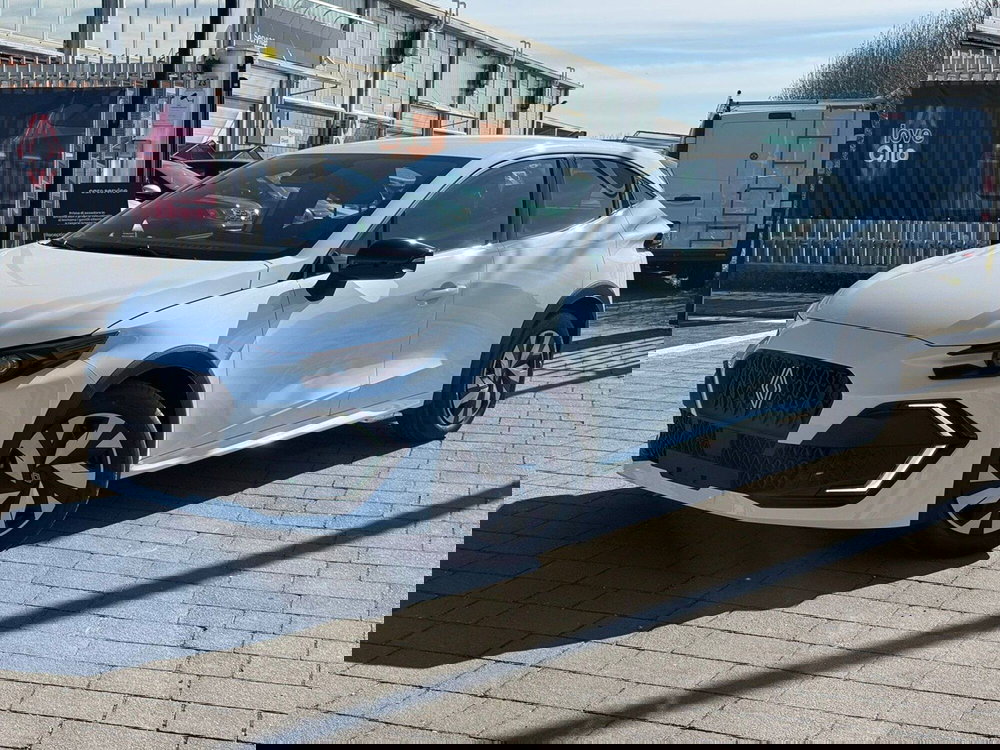 Renault Clio nuova a Novara (16)