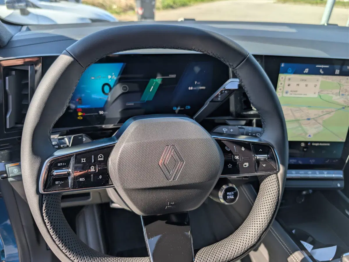 Renault Austral usata a Novara (10)