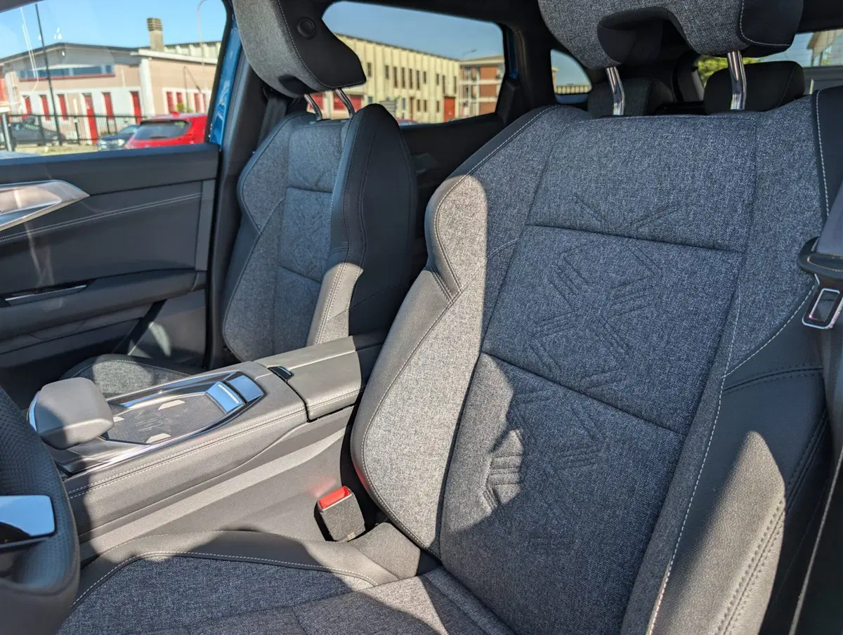 Renault Austral nuova a Novara (6)