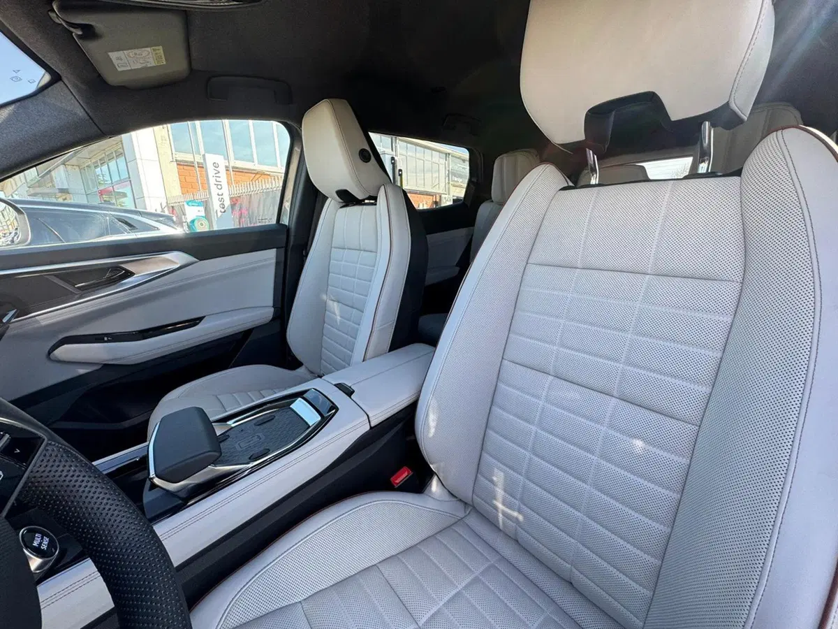 Renault Espace nuova a Novara (10)