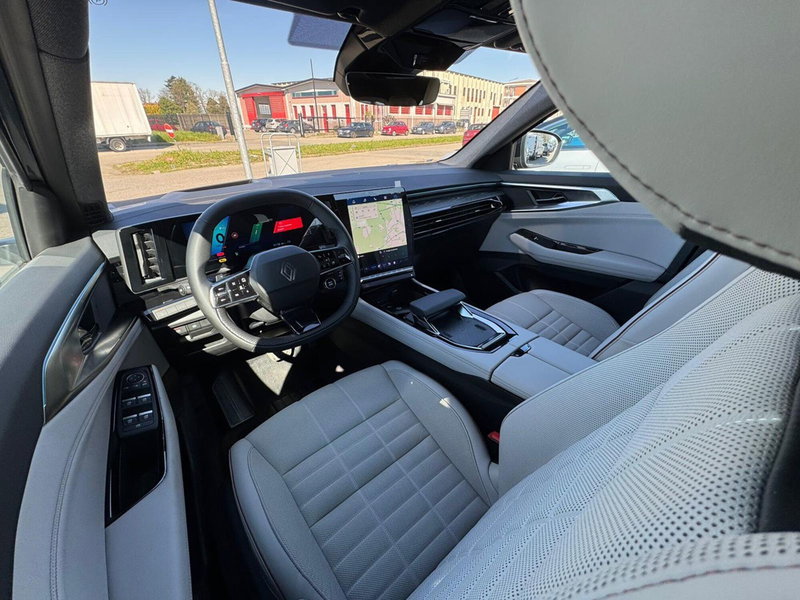Renault Espace nuova a Novara (12)