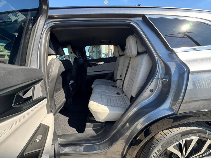 Renault Espace nuova a Novara (17)