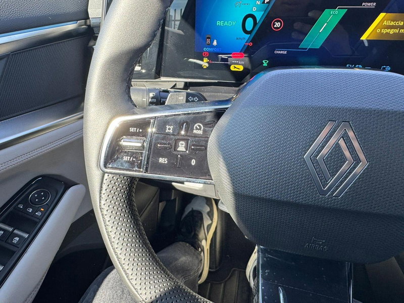 Renault Espace nuova a Novara (4)