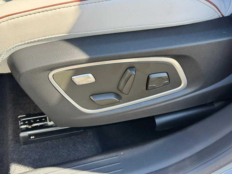 Renault Espace nuova a Novara (9)