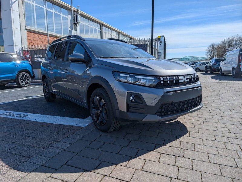 Dacia Jogger nuova a Novara (20)