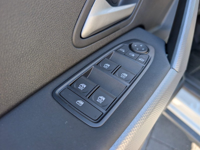 Dacia Duster nuova a Novara (10)