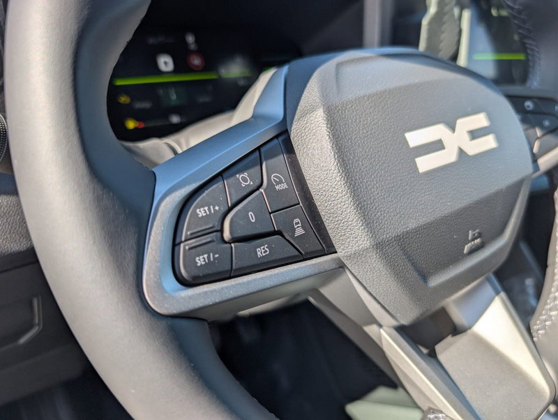 Dacia Duster nuova a Novara (12)