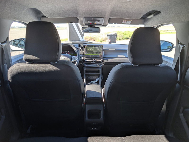 Dacia Duster nuova a Novara (18)