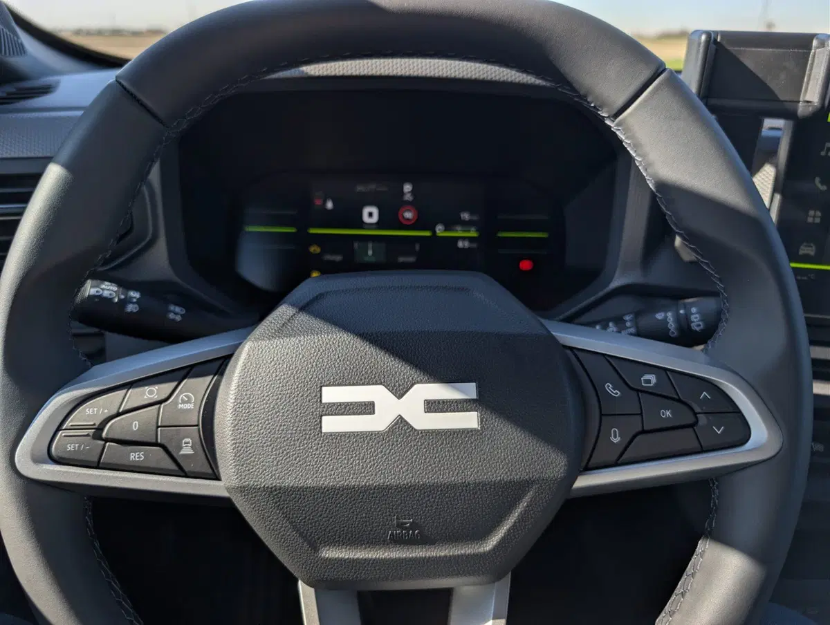 Dacia Duster nuova a Novara (2)