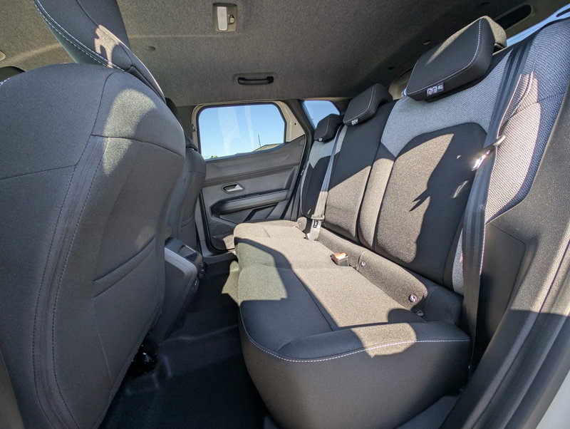 Dacia Duster nuova a Novara (9)