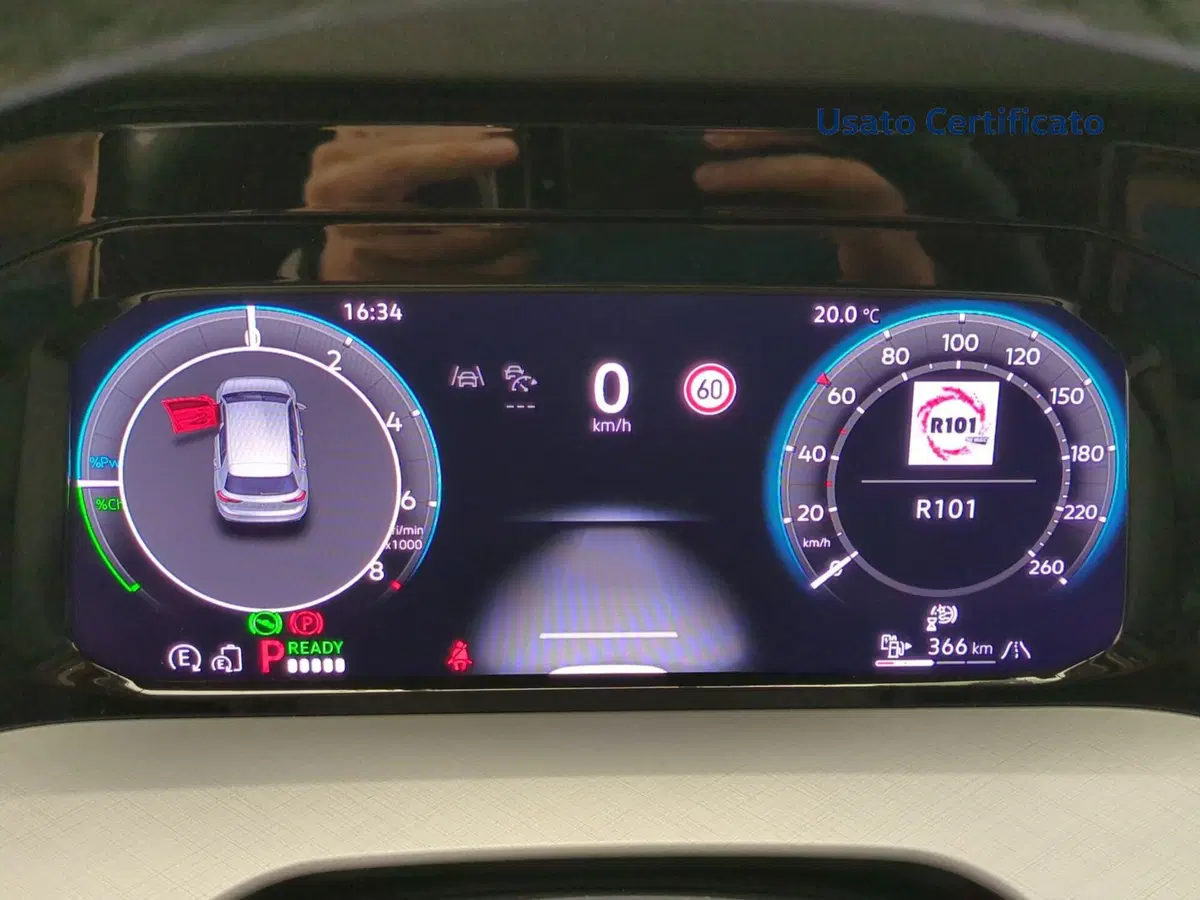 Volkswagen Golf usata a Avellino (16)
