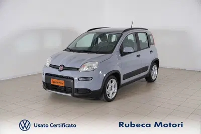 Fiat Panda 1.0 FireFly S&amp;S Hybrid City Cross del 2022 usata a Citta' della Pieve