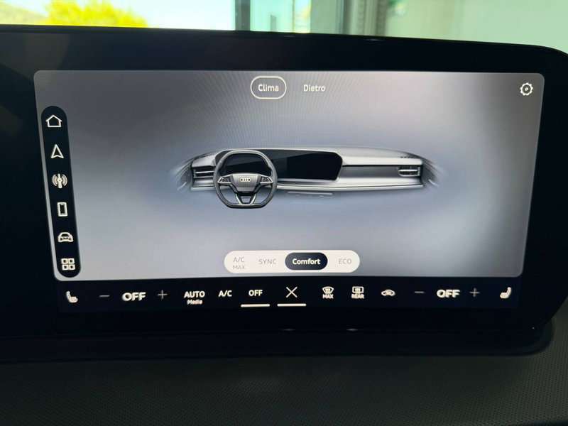 Audi Q3 Sportback nuova a Avellino (16)