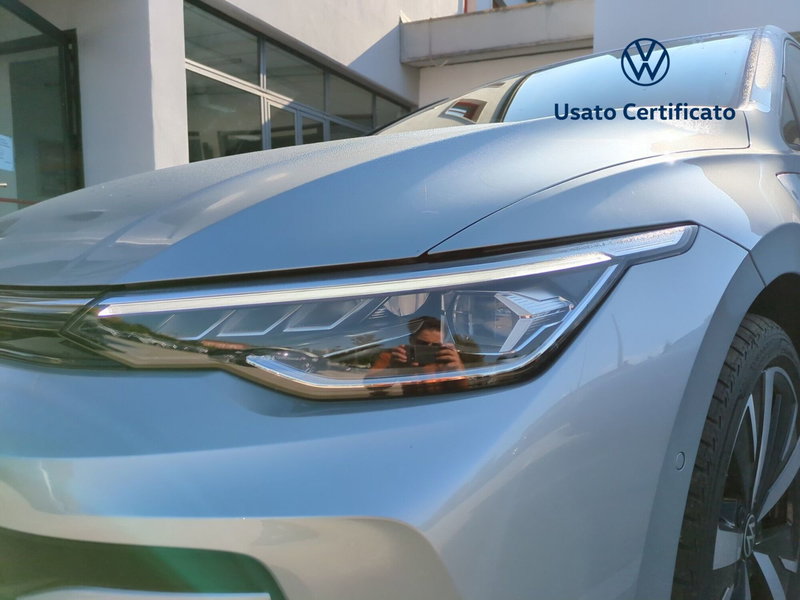 Volkswagen Golf nuova a Avellino (9)