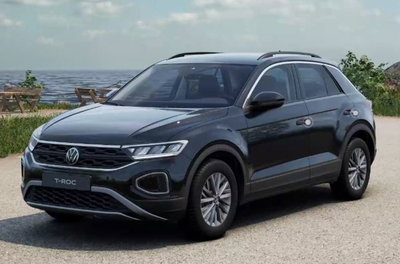 Volkswagen T-Roc 2.0 tdi Life 115cv del 2025 usata a Pratola Serra