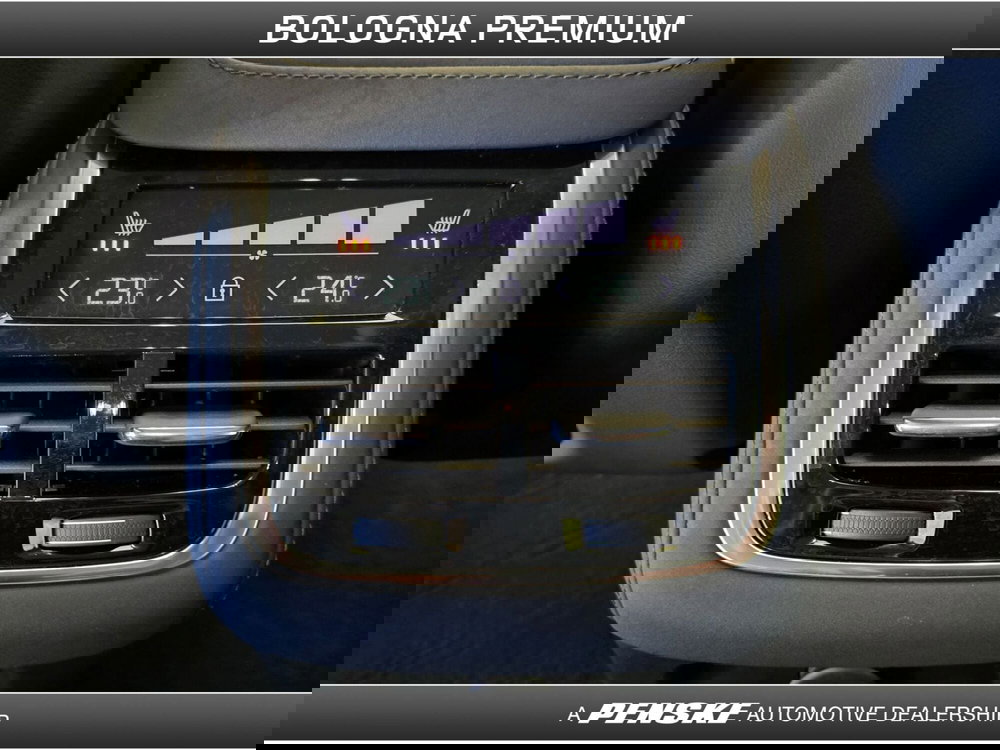 Volvo XC90 usata a Bologna (16)