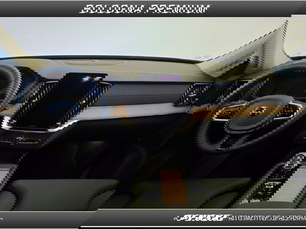 Volvo XC90 usata a Bologna (4)