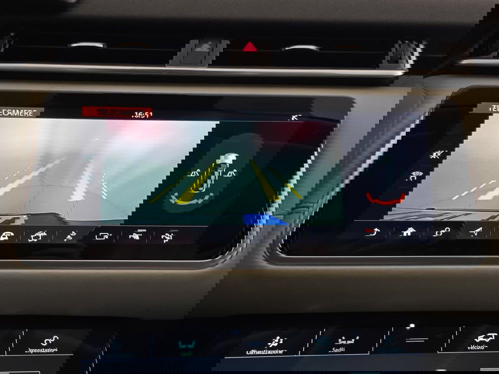 Land Rover Range Rover Velar usata a Alessandria (13)