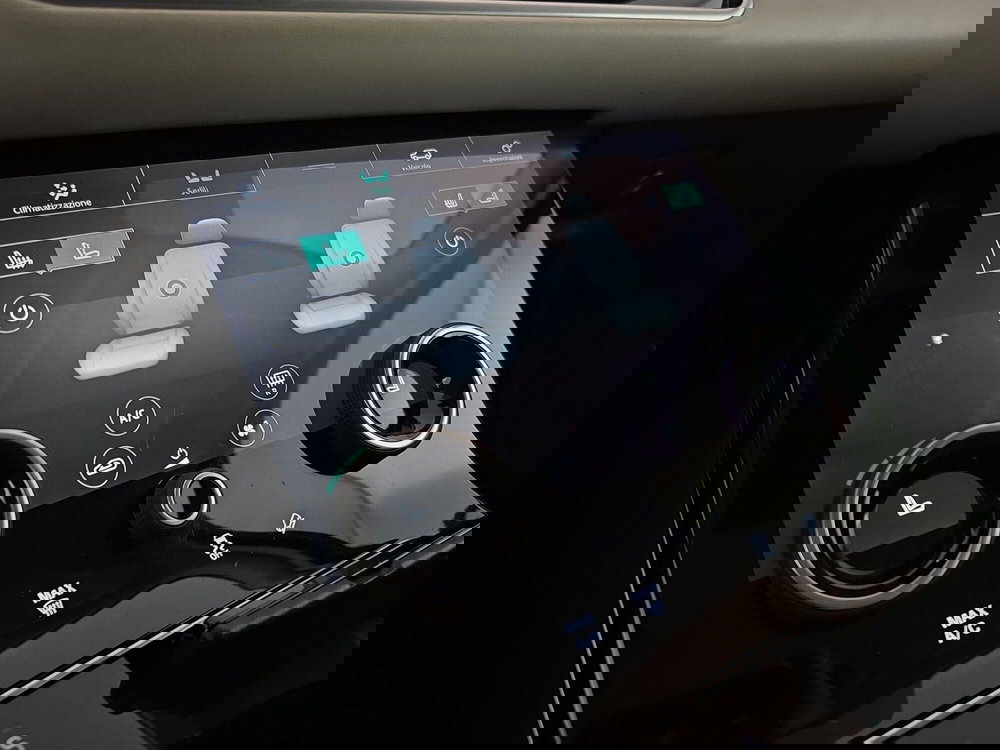 Land Rover Range Rover Velar usata a Alessandria (14)