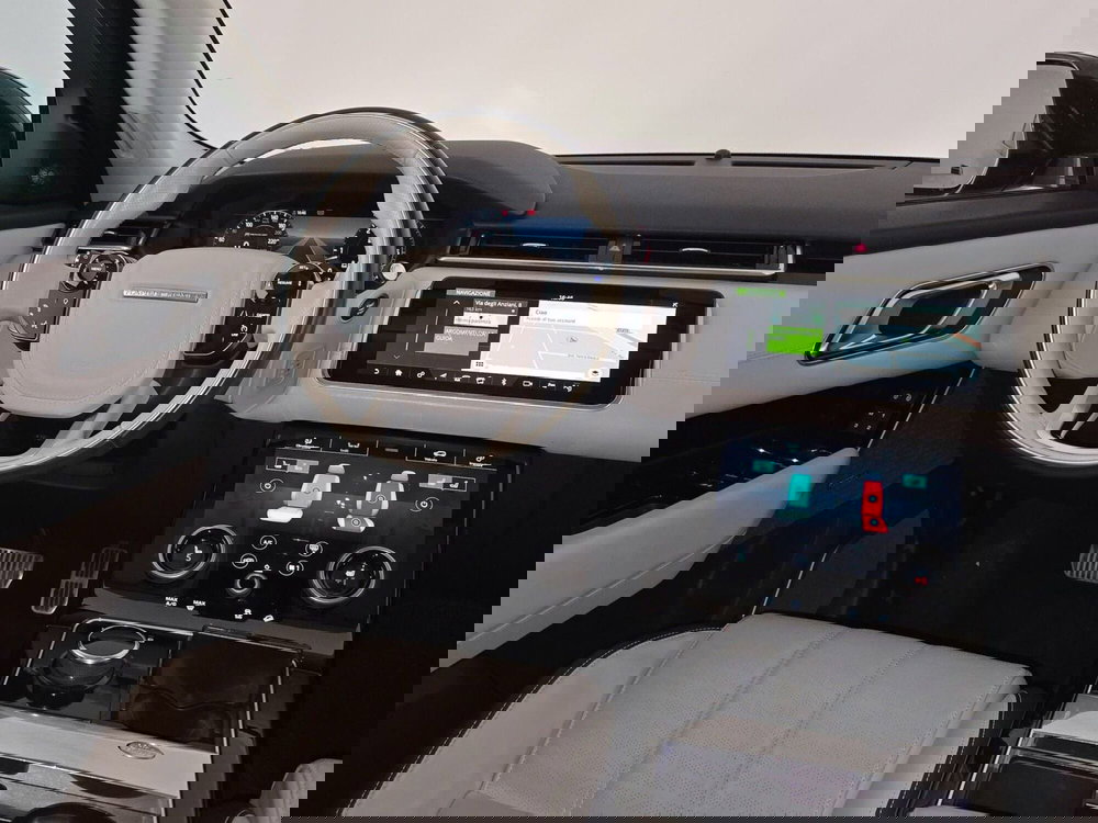 Land Rover Range Rover Velar usata a Alessandria (9)