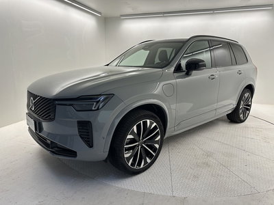 Volvo XC90 T8 Recharge AWD Plug-in Hybrid aut. 7p. Ultimate Dark del 2025 usata a Bergamo