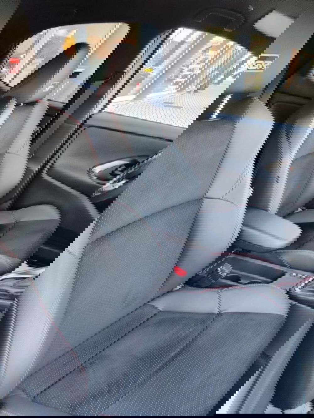 Toyota Yaris GR Sport usata a Perugia (8)