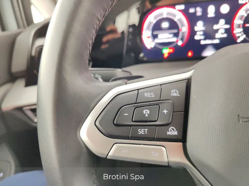 Volkswagen Golf usata a La Spezia (15)